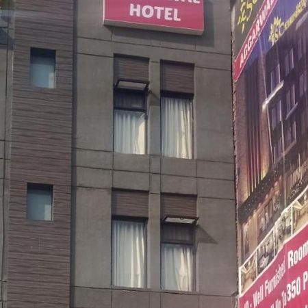 Hotel S C Residency Zirakpur Dış mekan fotoğraf