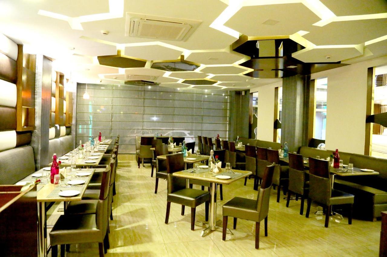 Hotel S C Residency Zirakpur Dış mekan fotoğraf