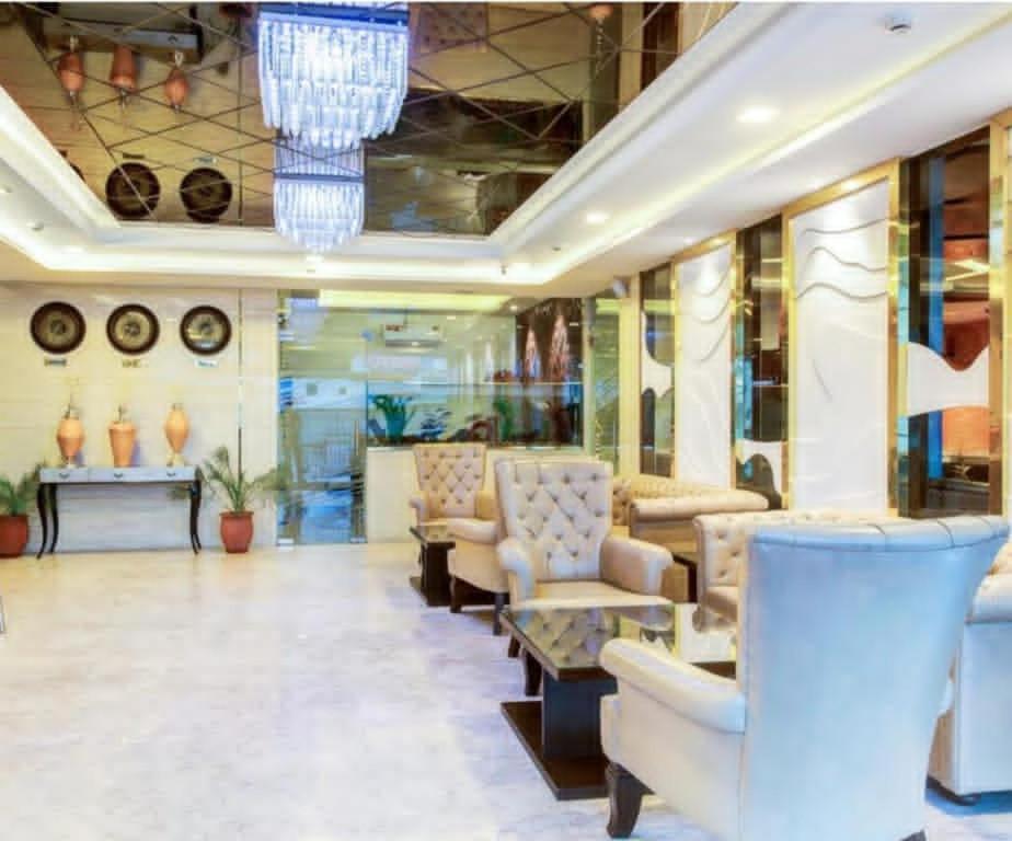 Hotel S C Residency Zirakpur Dış mekan fotoğraf