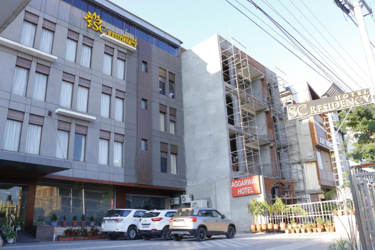 Hotel S C Residency Zirakpur Dış mekan fotoğraf
