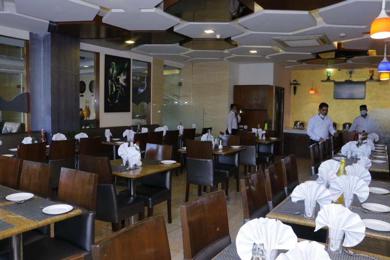 Hotel S C Residency Zirakpur Dış mekan fotoğraf
